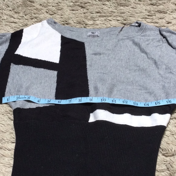 💋 4/$30 lightweight short sleeve sweater - Picture 3 of 5